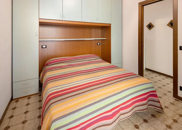 Lira Con Giardino Apartment Bibione