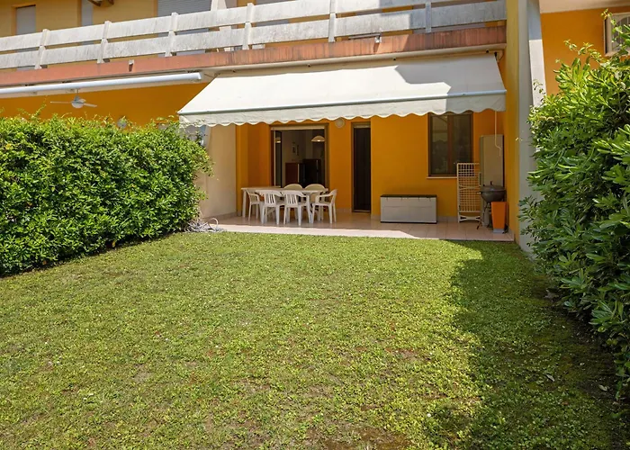 Lira Con Giardino * Bibione